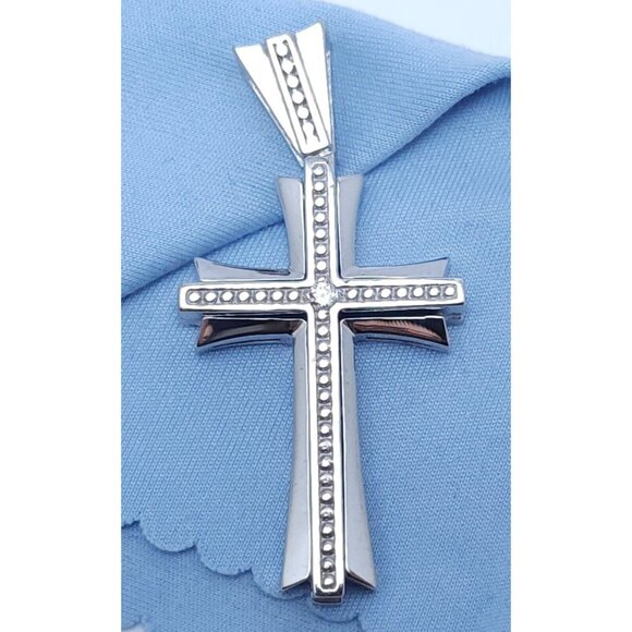 Beautiful 14K Karat Solid White Gold Designer Diamond Cross Pendant Charm